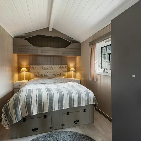 With Views Of Hemsedal Mountains بيت للعطل غول