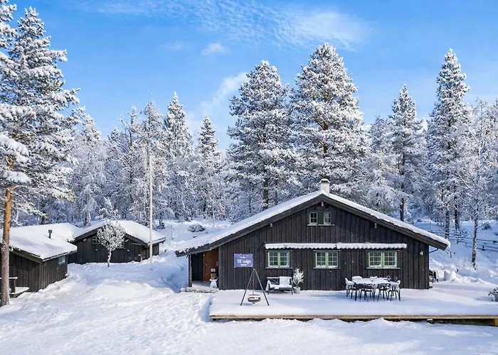 With Views Of Hemsedal Mountains *