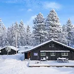 With Views Of Hemsedal Mountains *